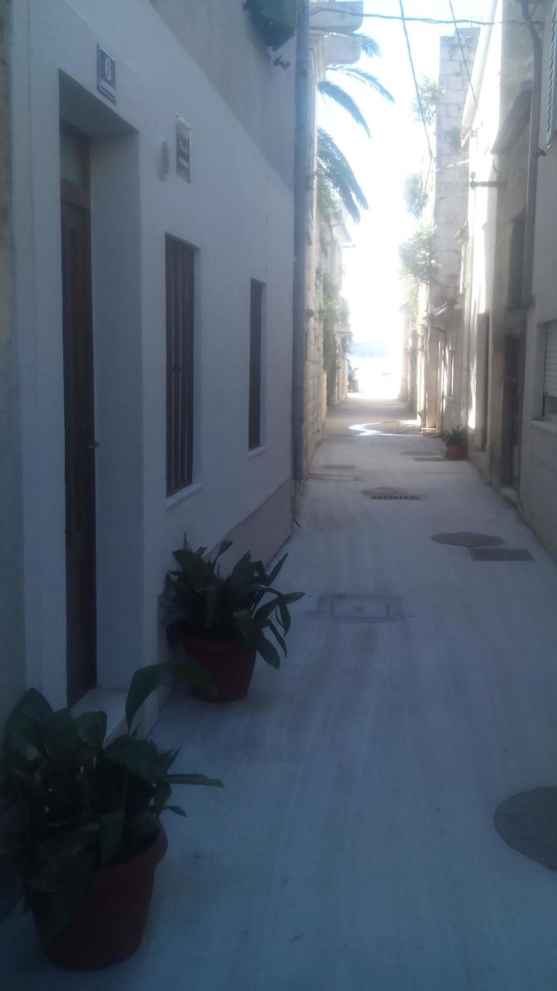 Apartman Drazin Kastela Oda fotoğraf